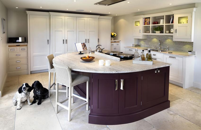 large kitchen with plum island